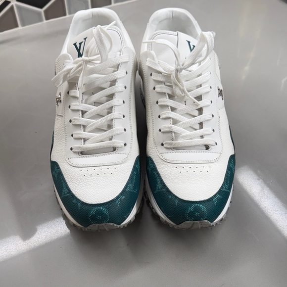 Louis Vuitton White and Teal Men's Sneakers - Picture 2 of 4